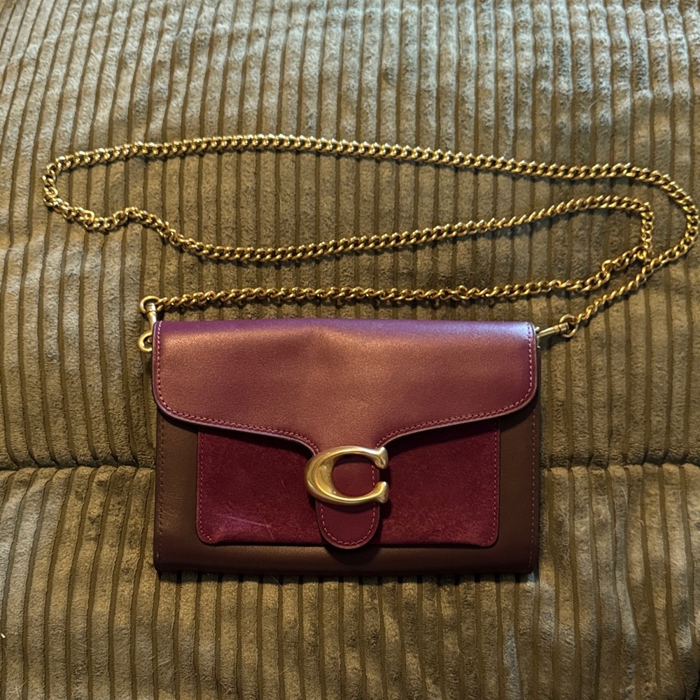 Coach Plum Crossbody Bag with Gold Chain